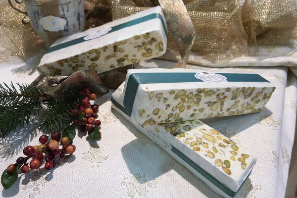 Torrone Artigianale | Bianco Tenero ai Pistacchi | 350g - I.R.C. William Di Carlo Srl